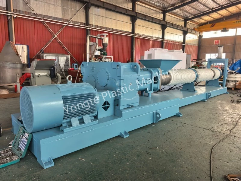 Yongte ສໍາເລັດການທົດສອບການຍອມຮັບຈາກໂຮງງານຂອງ Custom Plastic Recycling Twin-Screw Extruder ສໍາລັບລູກຄ້າອາຟຣິກາ