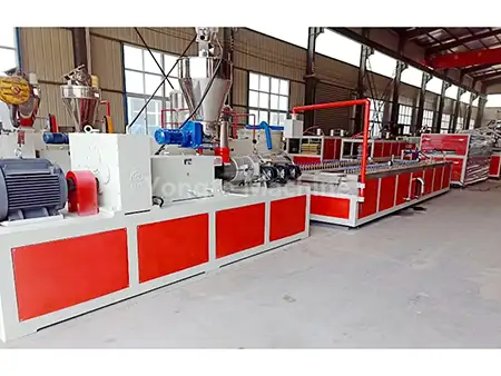 ສາຍການຜະລິດແຜງຜະຫນັງ PVC