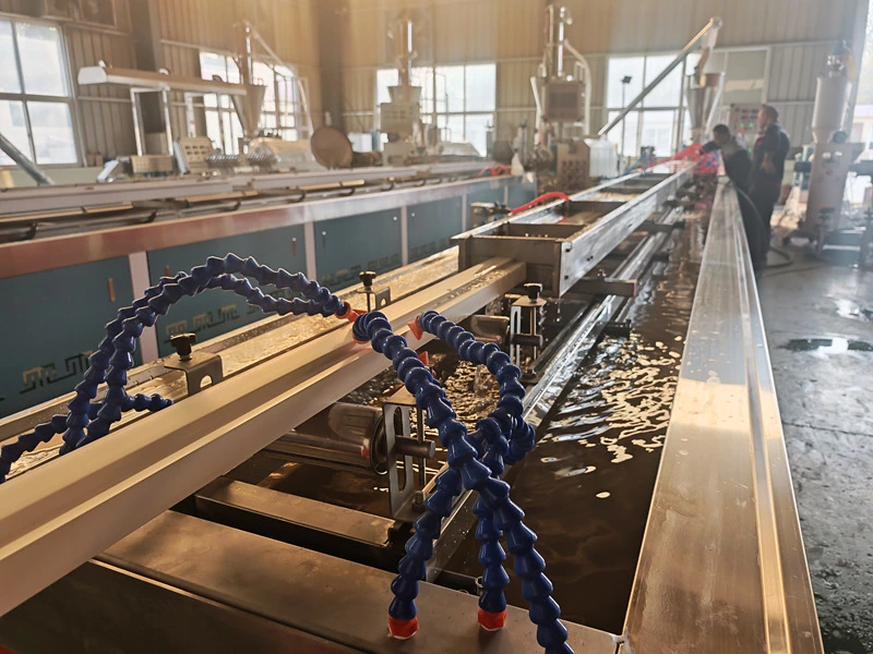 ເຄື່ອງເຮັດກອບປະຕູ WPC