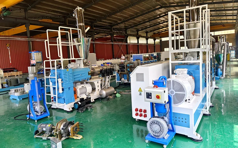 WPC Extrusion Machine